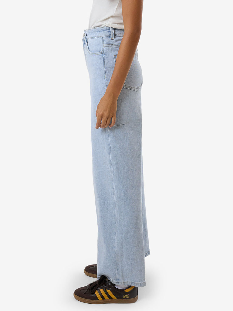 Women's Holly Stretch Jean - Light Ash Blue