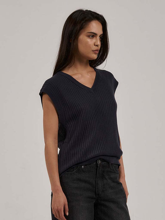 Women's Endless Knit Vest - Station Navy