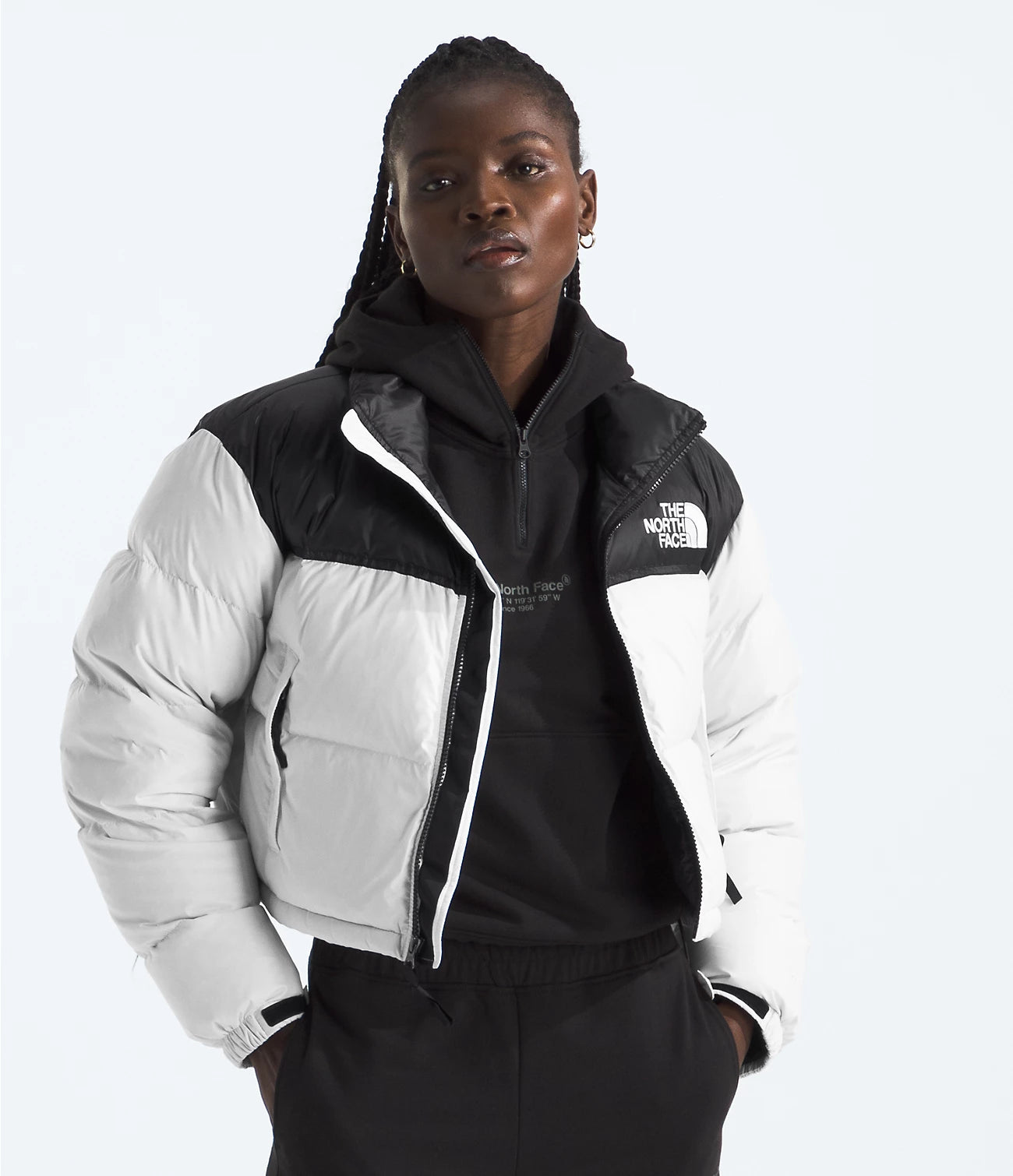 Women's Nuptse Short Jacket - White Dune/TNF Black