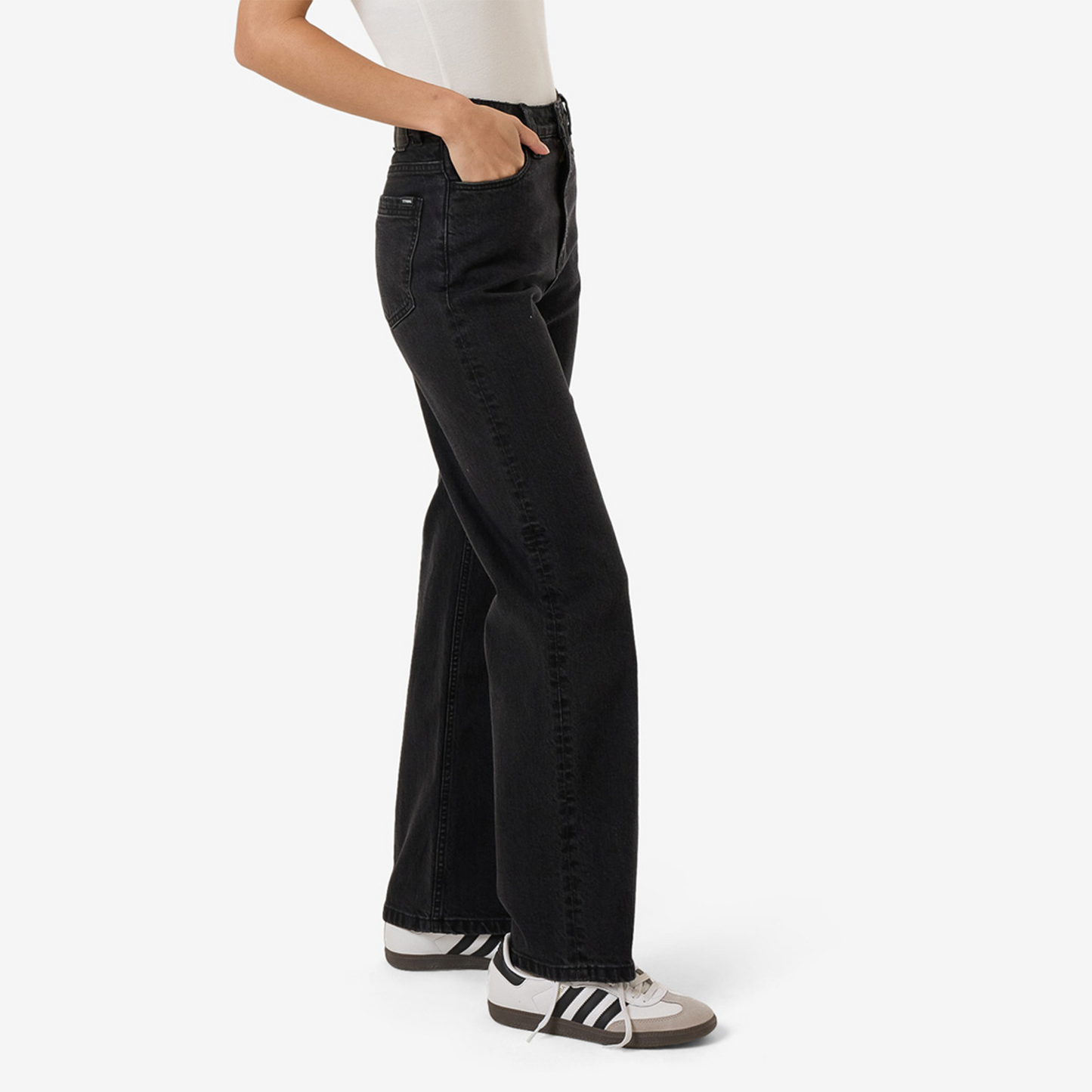 Women's Cherry Stretch Jean - Aged Black