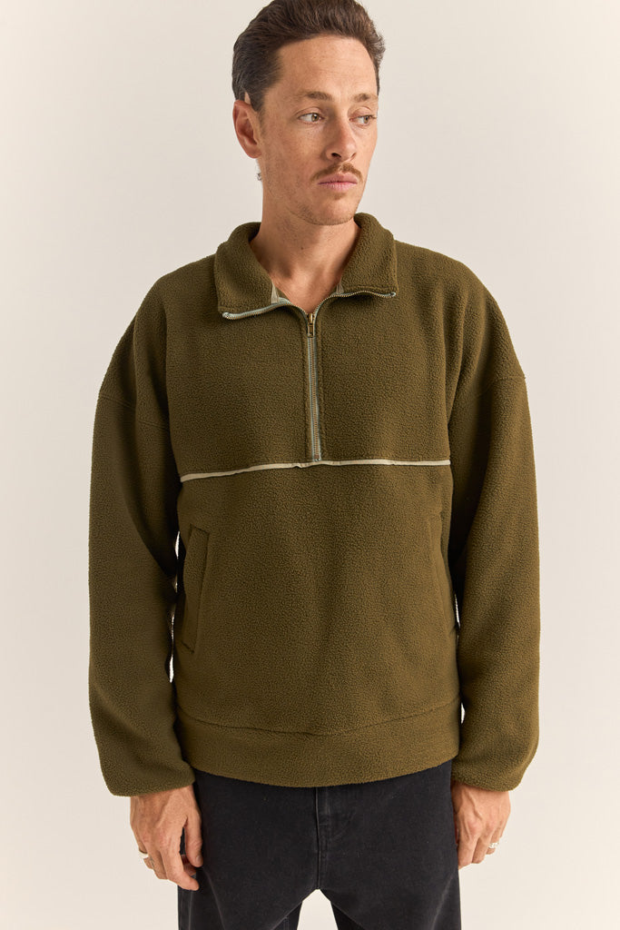 Men's Contrast Quarter Zip Pullover - Olive